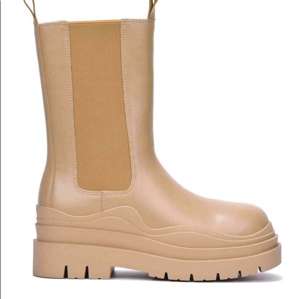 Blazing Chunky Sole Biker Boot - Picture 6 of 8